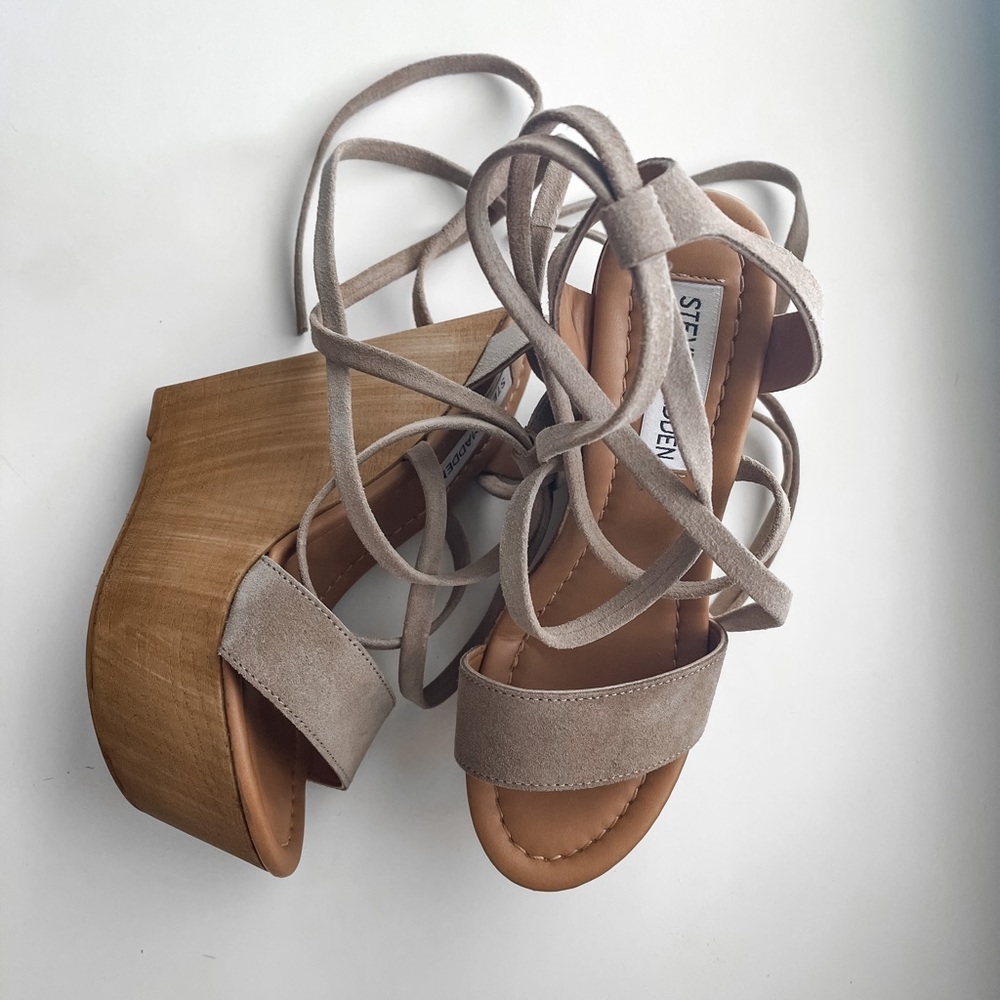 Steve Madden PlmBeach Taupe Wedges